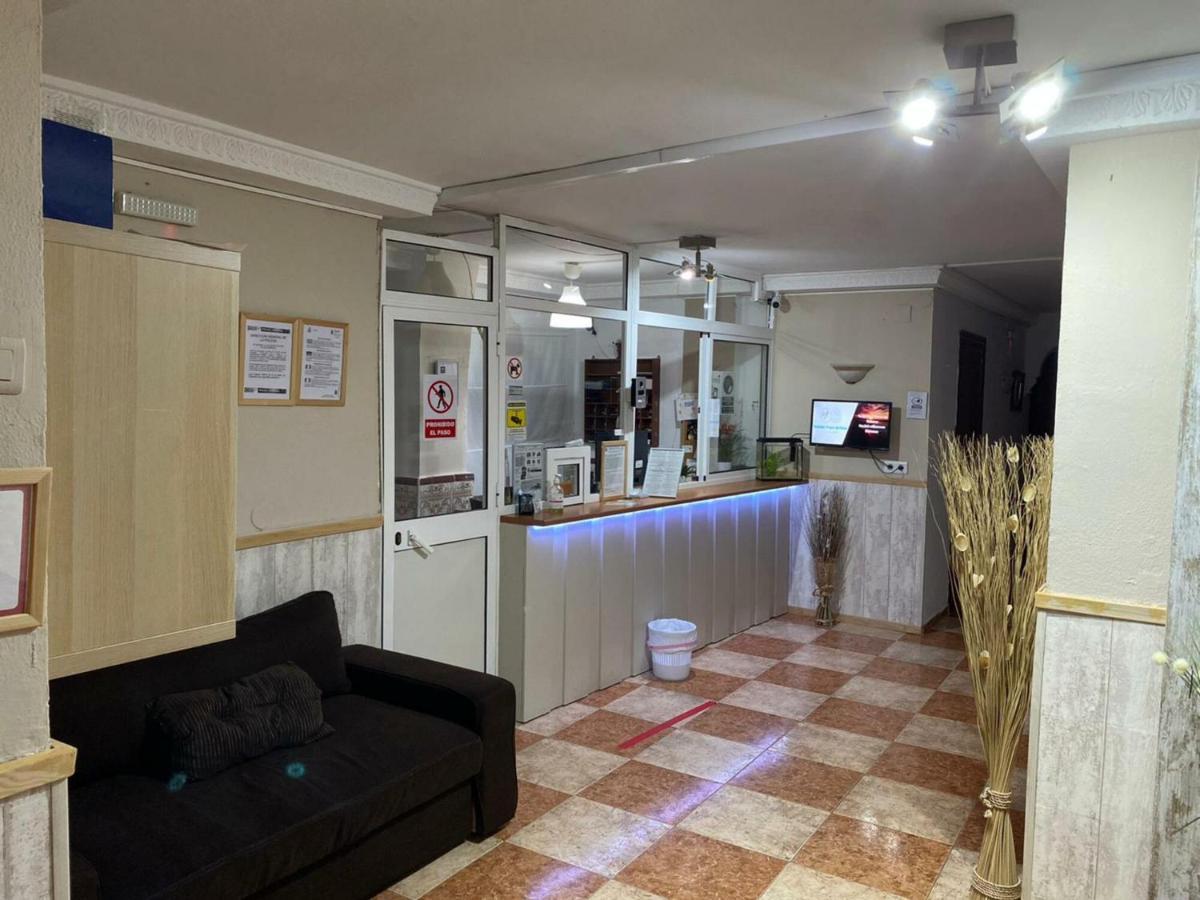 Hotel Virgen Del Rocio II Torremolinos Zewnętrze zdjęcie