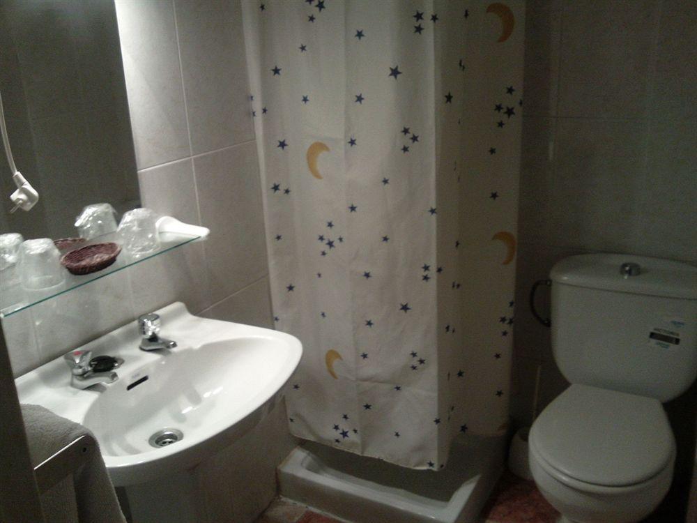 Hotel Virgen Del Rocio II Torremolinos Zewnętrze zdjęcie