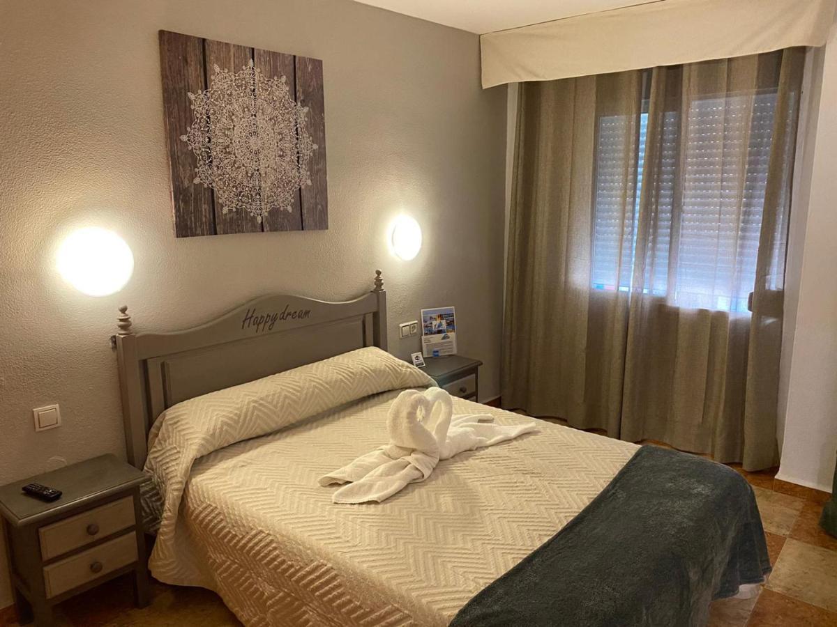 Hotel Virgen Del Rocio II Torremolinos Zewnętrze zdjęcie