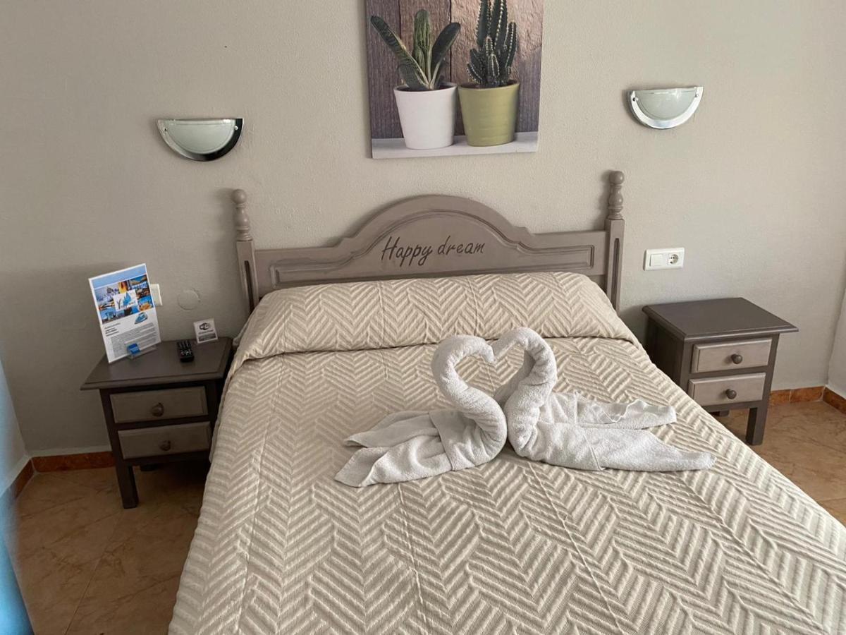 Hotel Virgen Del Rocio II Torremolinos Zewnętrze zdjęcie